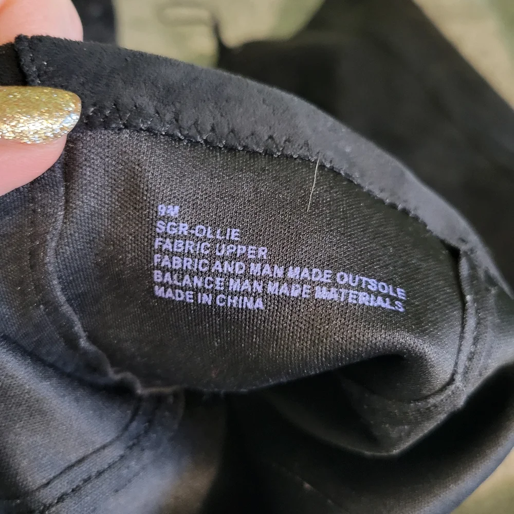 Black Over-the-Knee Boots - Picture 6 of 7